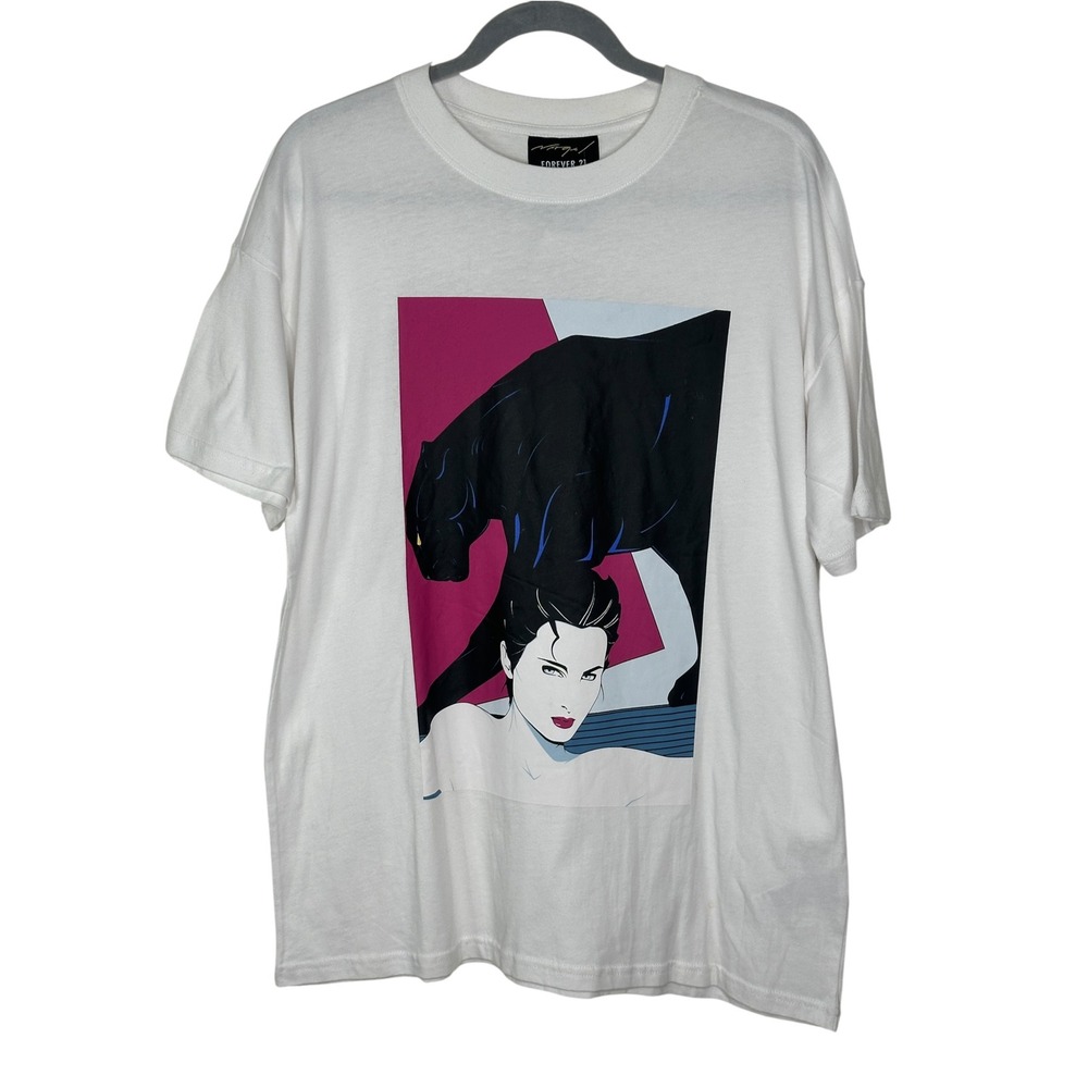 New Forever 21 Patrick Nagel Graphic T-Shirt Medium 80s Pop Art Panther Tee NWT